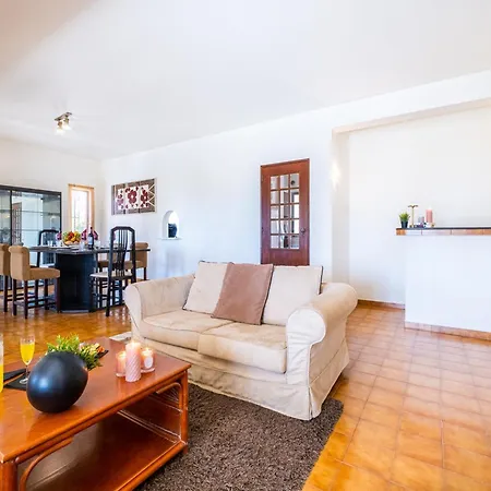 Villa In Gale With Pool Near Gale Beach Βίλα Αλμπουφέιρα