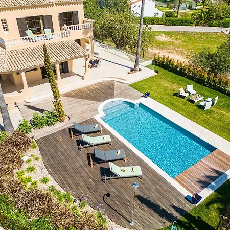 Villa In Gale With Pool Near Gale Beach Albufeira